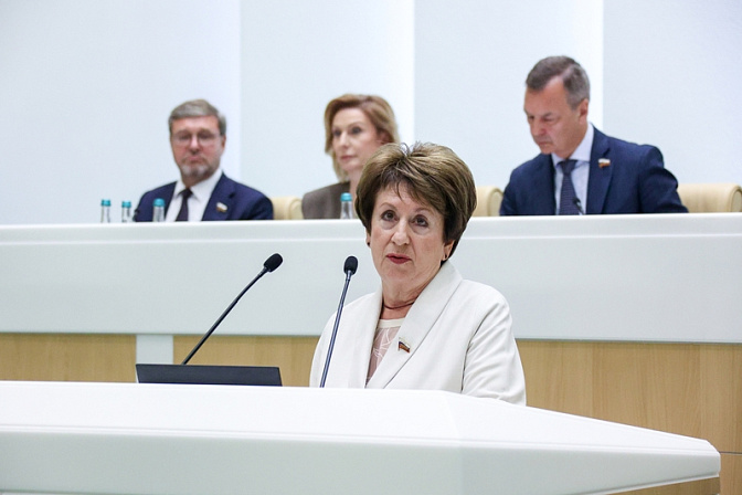 екатерина алтабаева сенатор рф член сф