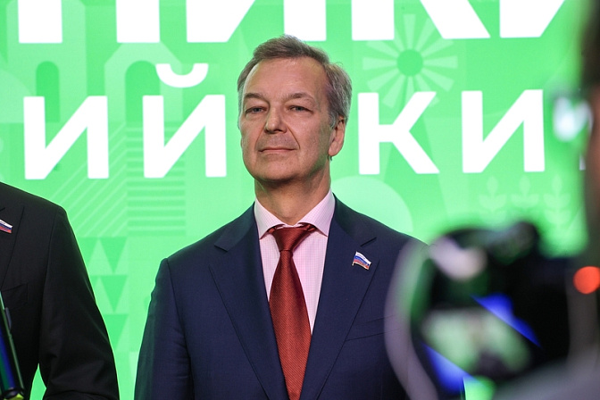 первый зампред первый вице-спикер сф совета федерации андрей яцкин
