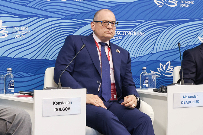 Сенатор Константин Долгов