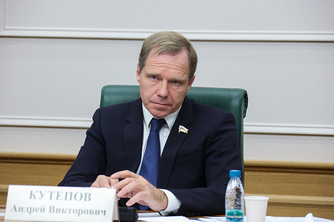 сенатор андрей кутепов