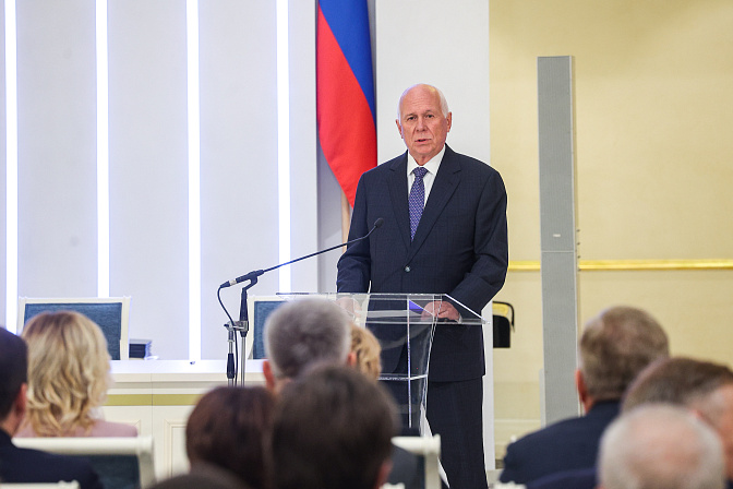 гендиректор госкорпорации ростех сергей чемезов