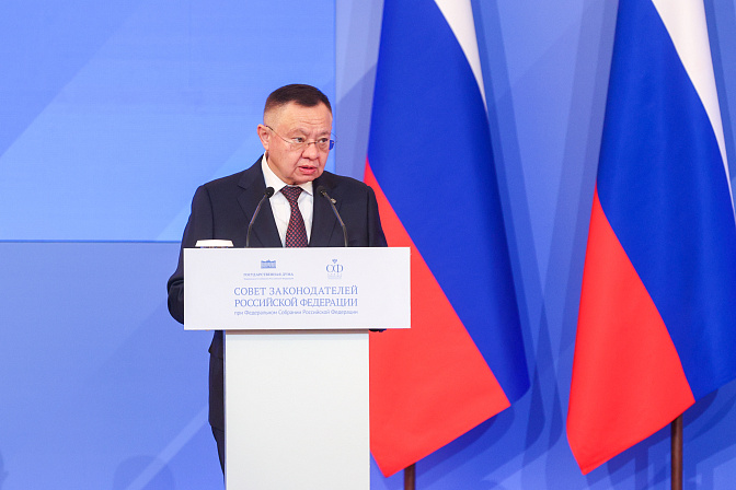 министр строительства и жкх рф ирек файзуллин