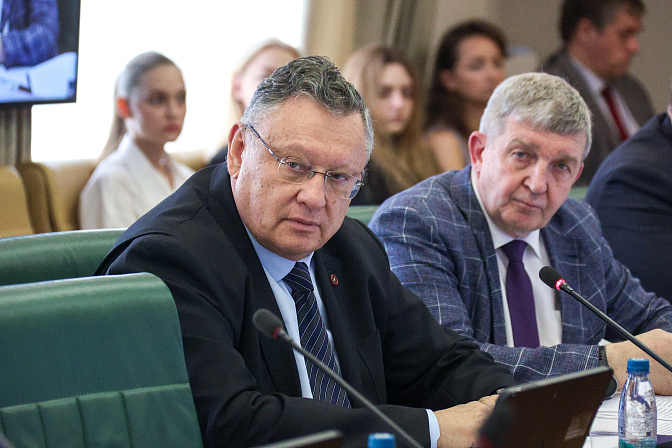 статс-секретарь-замминистра внутренних дел рф игорь зубов 