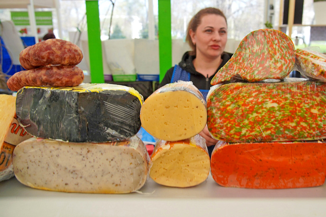 фермерские продукты сыр