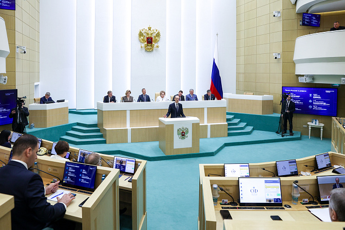 вице-премьер-руководитель аппарата правительства рф дмитрий григоренко подход