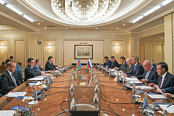 Яцкин: более 70 регионов РФ наладили сотрудничество с Азербайджаном