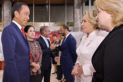 Матвиенко провела короткую беседу с Президентом Индонезии Джоко Видодо