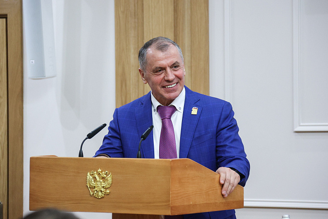 Спикер парламента Республики Крым Владимир Константинов