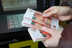 В России выросли зарплаты в туризме и общепите