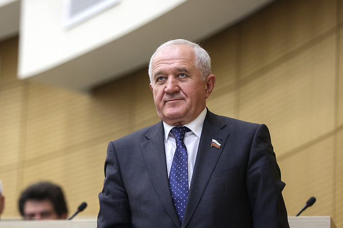 Сенатор Владимир Булавин