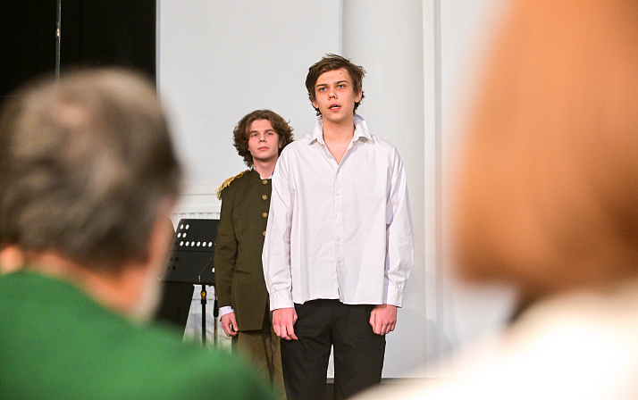 молодые актёры театральная школа 