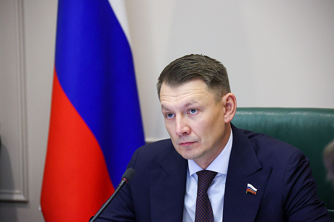 сенатор александр двойных