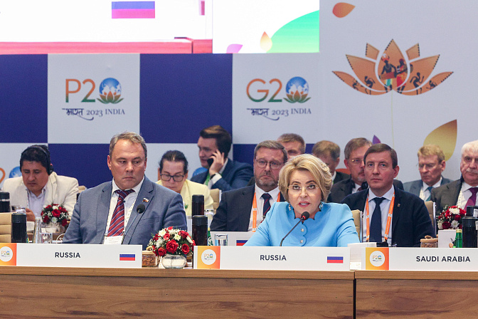 Председатель СФ Валентина Матвиенко на полях саммита G20 в Индии