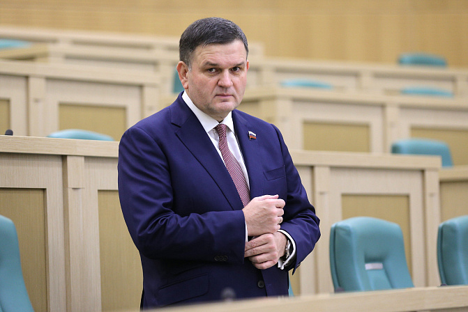 Сергей Перминов. Фото: СенатИнформ/ Пресс-служба СФ