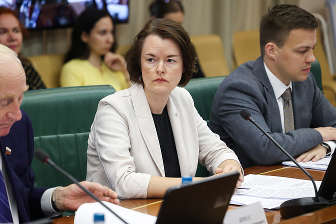 cтатс-секретарь-замминистра юстиции рф елена ардабьева