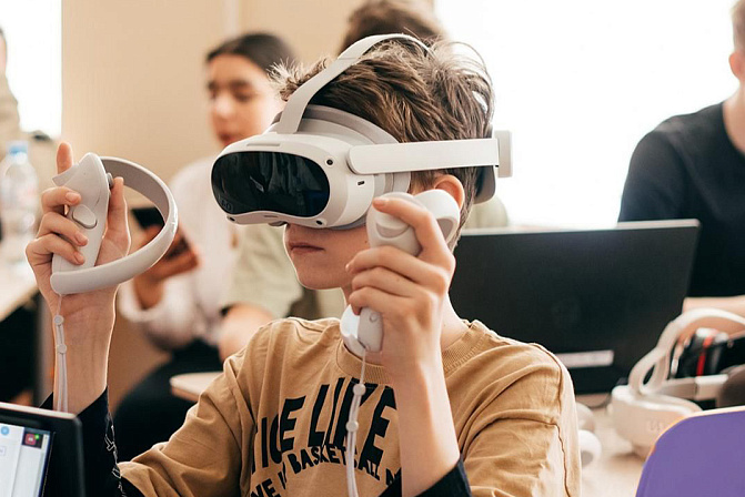 пк пользователь нейросеть ии vr очки 