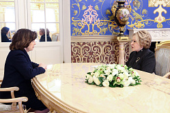 Матвиенко и Кочанова обсудили подготовку XIII Форума регионов России и Беларуси
