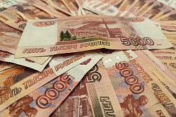 Долги компаний по страховым взносам за год выросли до 352 млрд рублей