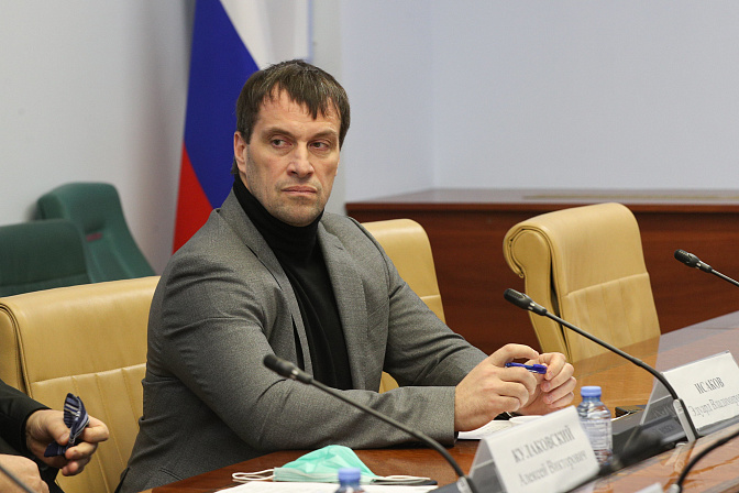 Эдуард Исаков. Фото: СенатИнформ/ Пресс-служба СФ