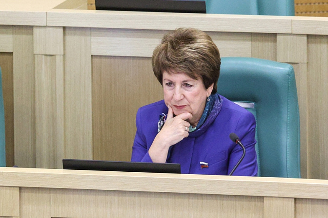 екатерина алтабаева сенатор рф член сф