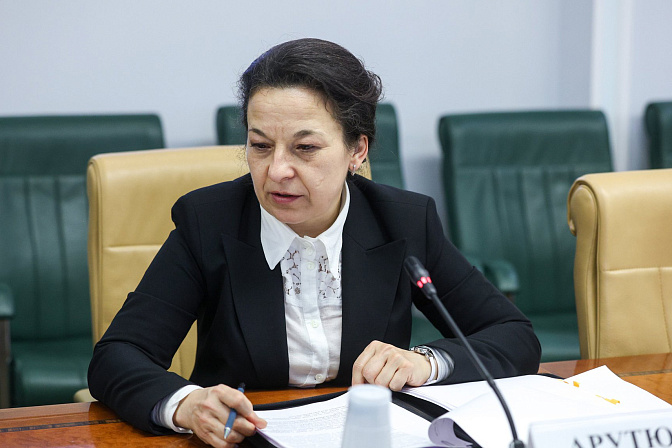 замдиректора департамента развития электроэнергетики минэнерго россии ольга арутюнова 11_03_2025