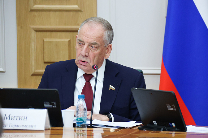 сенатор сергей митин