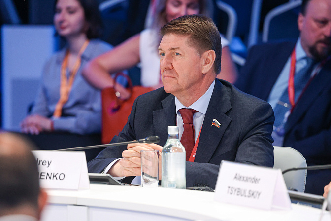 сенатор андрей шевченко