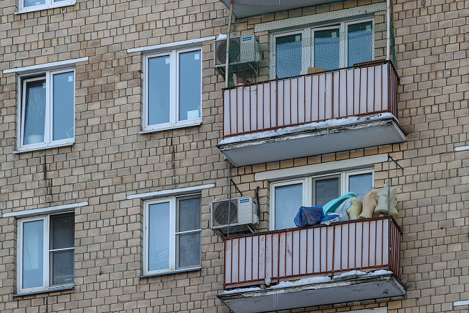 дом жильё вторичка балкон 