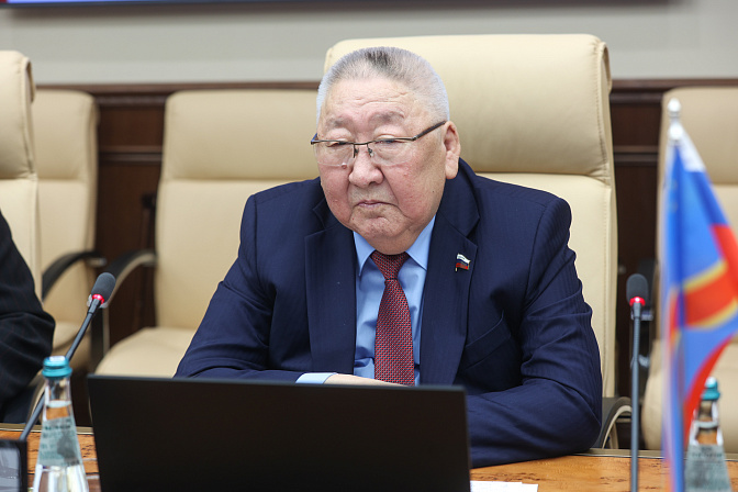 сенатор егор борисов