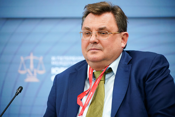 Министр юстиции РФ Константин Чуйченко