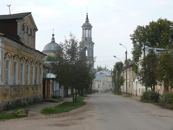 Один из малых городов России. Фото: discours.io
