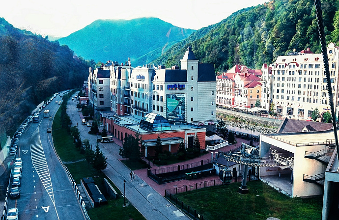 отели в красной поляне