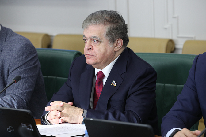 Владимир Джабаров. Фото: СенатИнформ/ Пресс-служба СФ