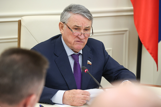 заместитель председателя сф юрий воробьёв