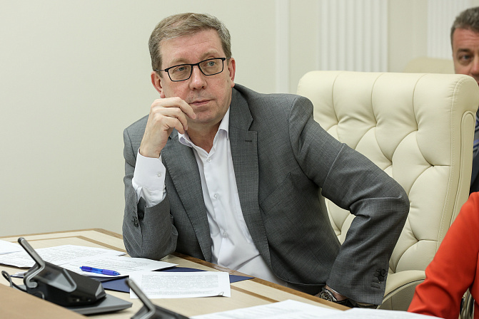 Сенатор Алексей Майоров