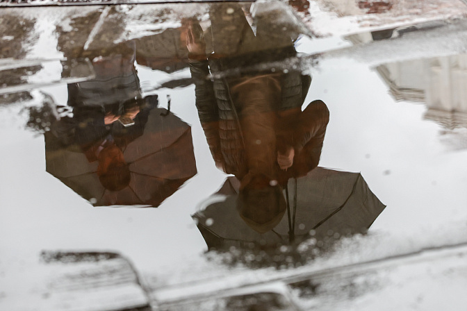 осень дождь зонт погода хандра настроение лужа 