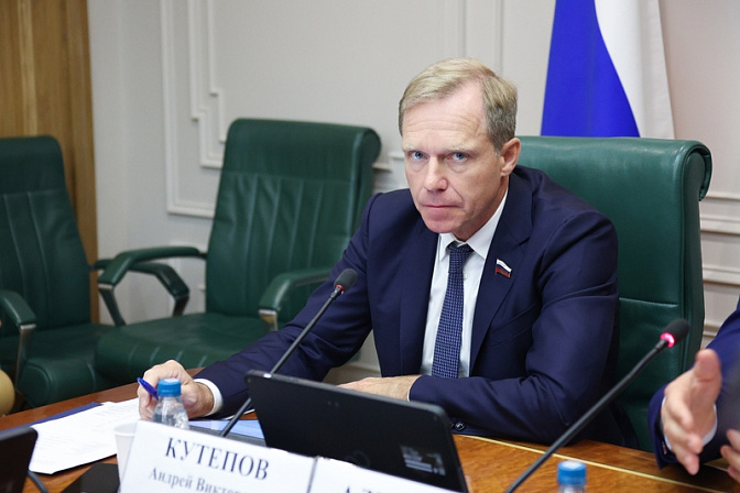 сенатор андрей кутепов