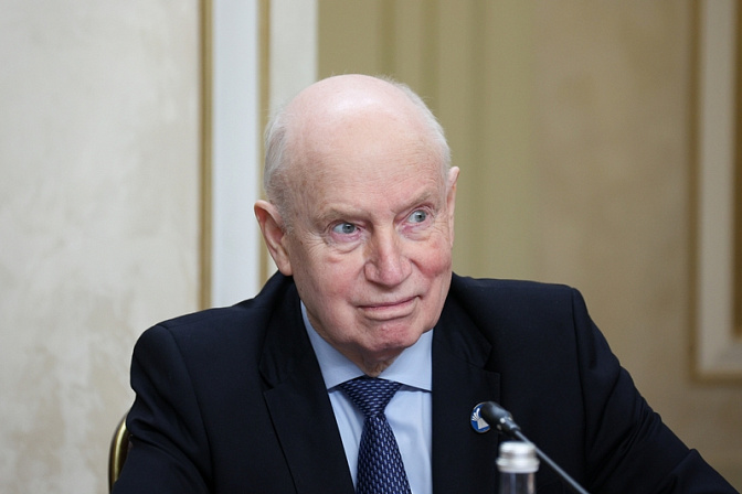 сергей лебедев генеральный секретарь снг