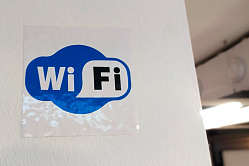 В СФ предупредили о краже личных данных через фейковый Wi-Fi в кафе и ТЦ