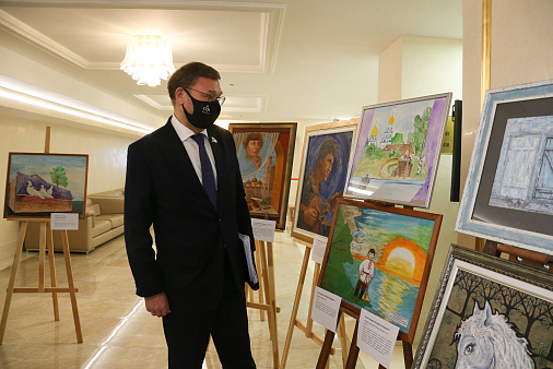 Вице-спикер СФ Константин Косачев на выставке «Россия — мир неограниченных возможностей» 