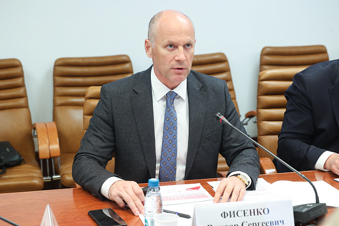 первый замминистра здравоохранения рф виктор фисенко