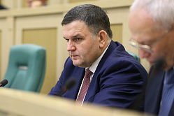 Сенатор Перминов: ЕС «огнём и глупостью конструирует дефициты» внутри союза