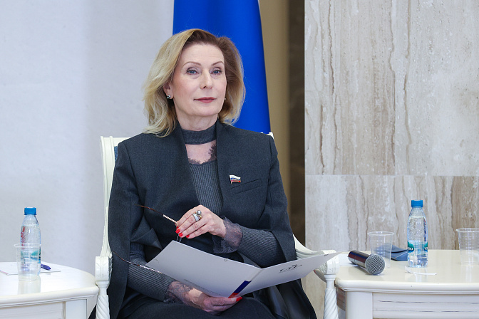 заместитель председателя сф инна святенко
