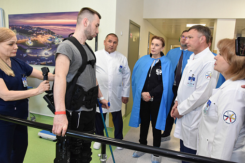 Сенаторы ознакомились с медицинским сопровождением участников СВО в Чувашии