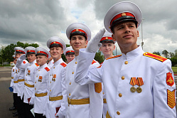 В России будет больше военных училищ