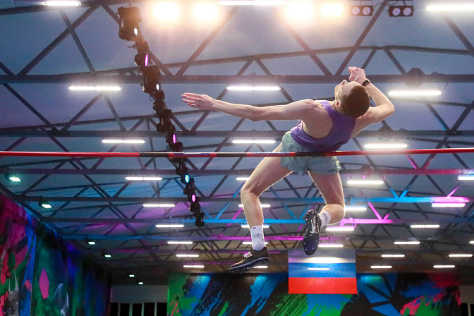 спортсмен атлет гимнастика прыжки