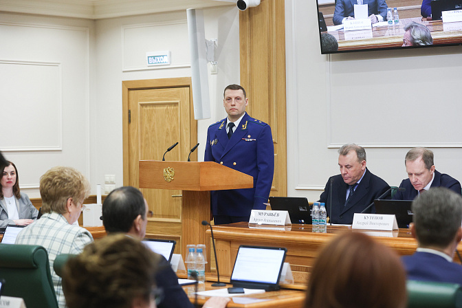 прокурор санкт-петербурга виктор мельник