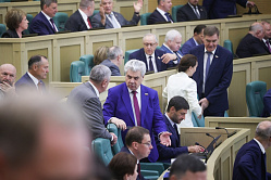 Матвиенко: во время парламентских каникул сенаторов ждёт работа в регионах