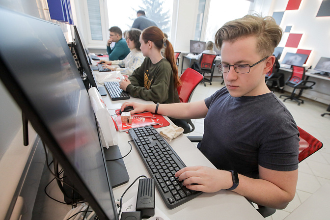 ии ит технологии кибербезопасность компьютер 