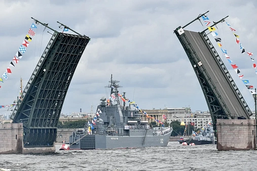 Празднование Дня Военно-морского флота в Санкт-Петербурге, 25 июля 2021